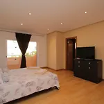 Villa Full Private 300sqm Jacuzzi Heated Pool Ideal & Quiet Location