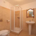 Full Private 300sqm Jacuzzi Heated Pool Ideal & Quiet Location Villa *