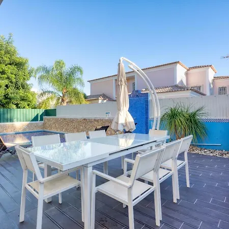 Villa Full Private 300sqm Jacuzzi Heated Pool Ideal & Quiet Location Albufeira