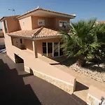Full Private 300sqm Jacuzzi Heated Pool Ideal & Quiet Location Vila *