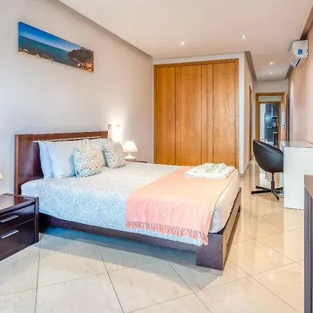 Full Private 300sqm Jacuzzi Heated Pool Ideal & Quiet Location אלבופיירה