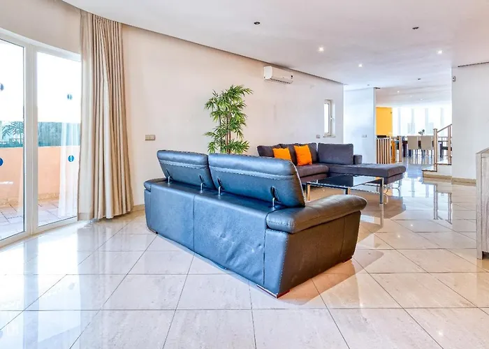 Full Private 300sqm Jacuzzi Heated Pool Ideal & Quiet Location * אלבופיירה