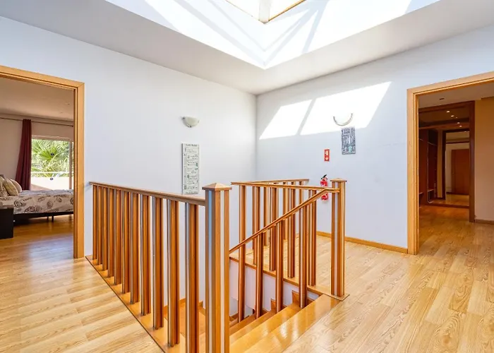 וילה Full Private 300sqm Jacuzzi Heated Pool Ideal & Quiet Location *