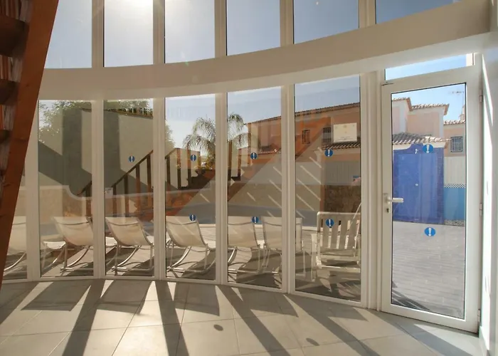 Full Private 300sqm Jacuzzi Heated Pool Ideal & Quiet Location אלבופיירה