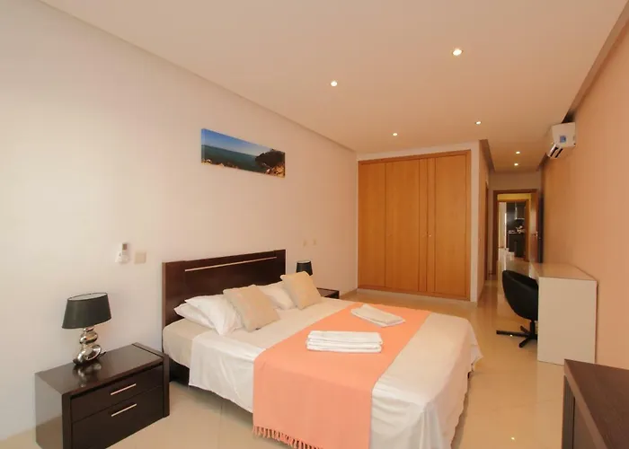 Full Private 300sqm Jacuzzi Heated Pool Ideal & Quiet Location * אלבופיירה